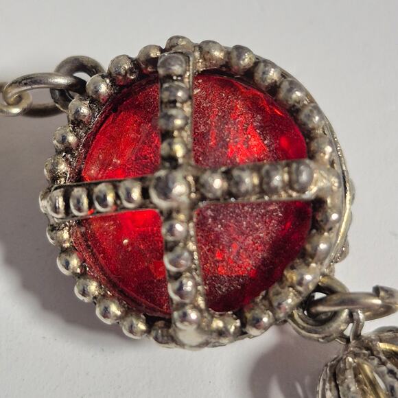 Vintage Medieval Victorian Style Bracelet Silver-tone and Red Stone Toggle Close - Picture 13 of 16